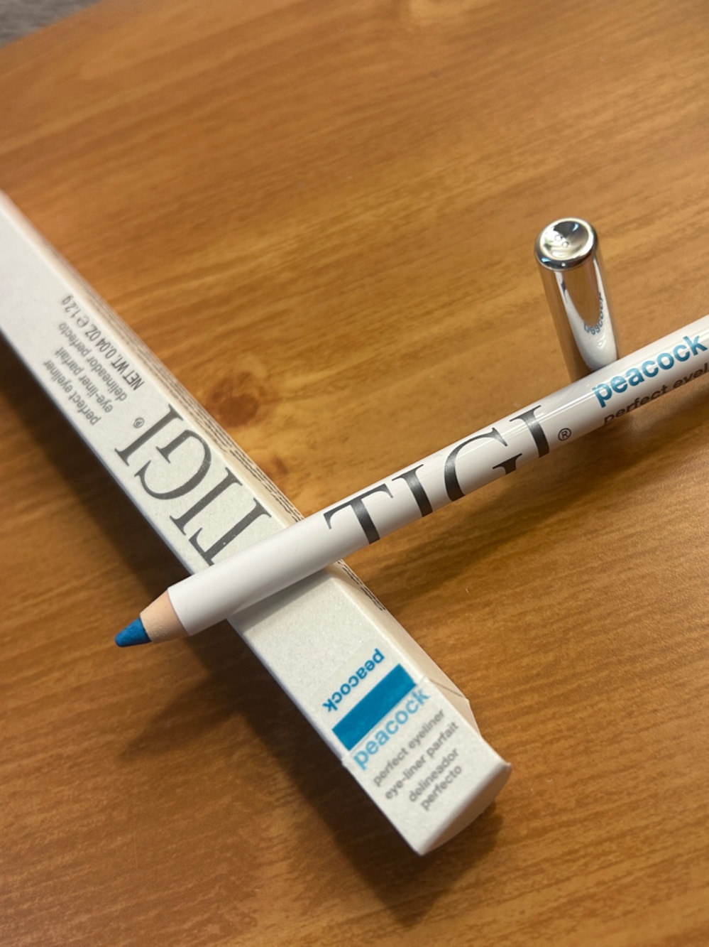 TIGI Eyeliner Set — Peacock, Green Shades - Picture 4 of 5